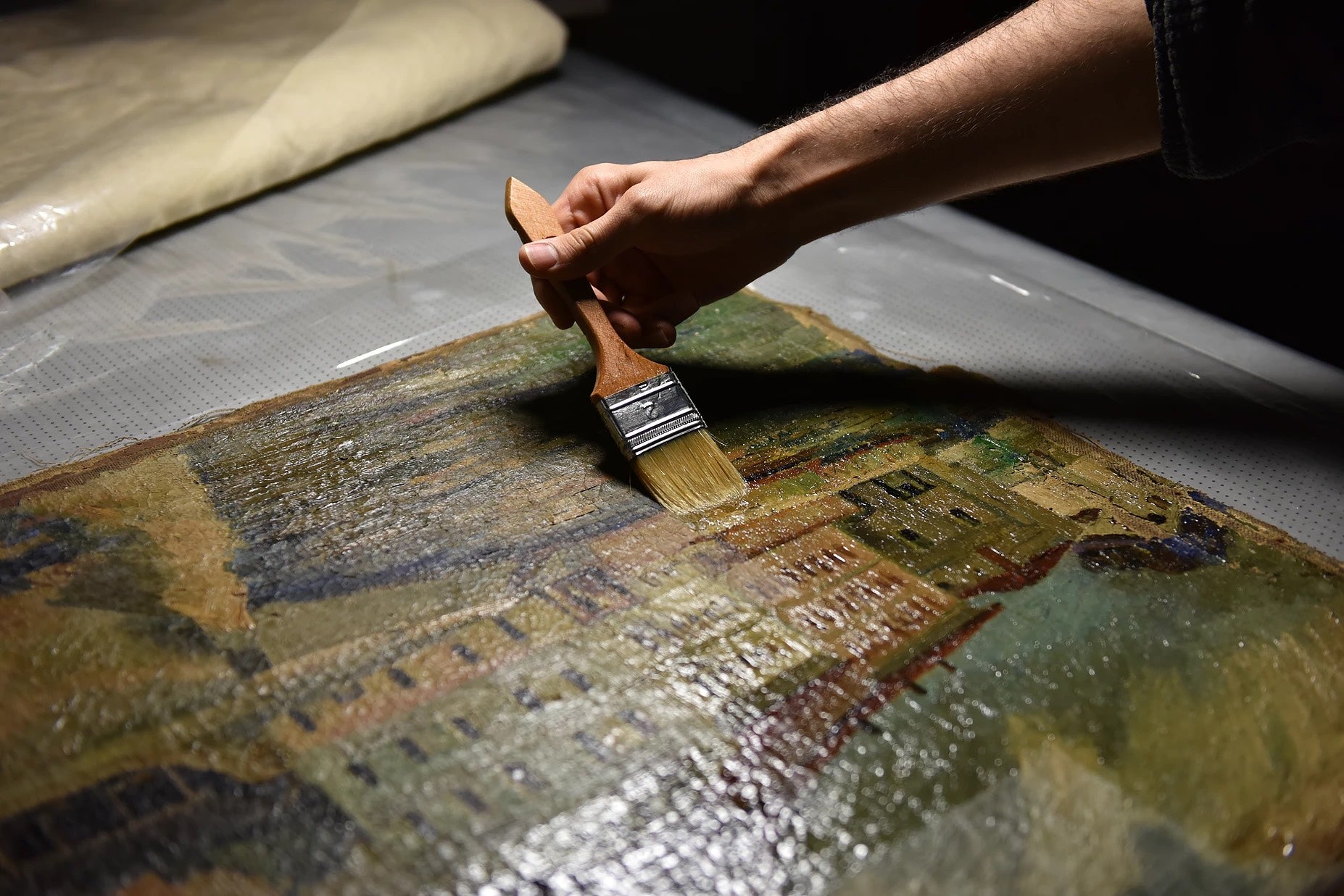 painting-consolidation